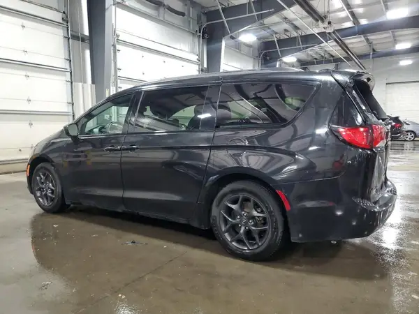 2C4RC1EG9JR306275 2018 CHRYSLER PACIFICA - Image 2