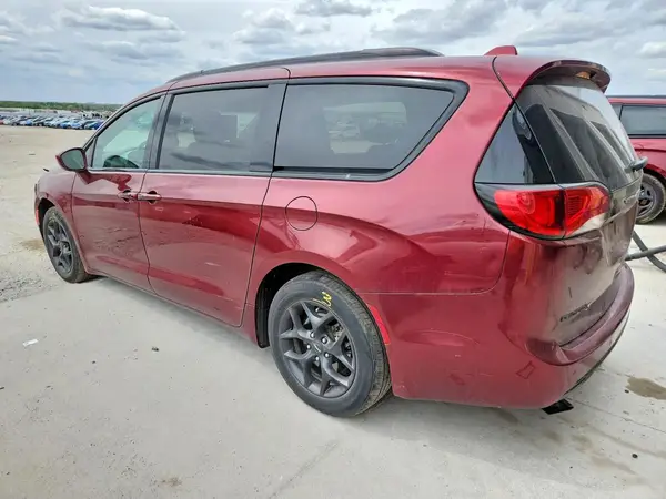 2C4RC1EG9JR332665 2018 CHRYSLER PACIFICA - Image 2