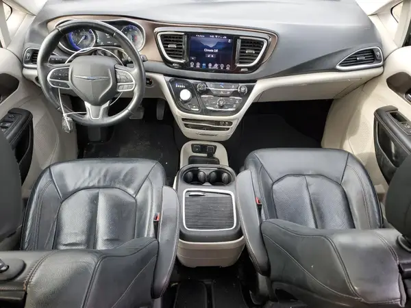 2C4RC1EG9JR333606 2018 CHRYSLER PACIFICA - Image 8