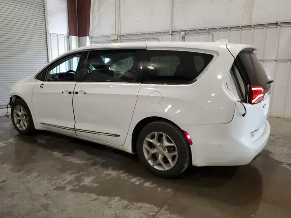 2C4RC1EG9JR350244 2018 CHRYSLER PACIFICA - Image 2