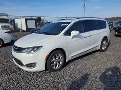 2C4RC1EG9JR353113 2018 CHRYSLER PACIFICA