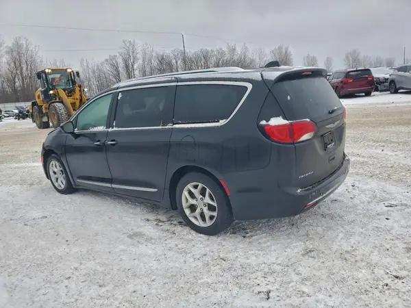 2C4RC1EG9KR525044 2019 CHRYSLER PACIFICA - Image 2