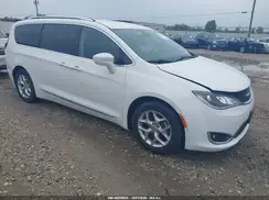 2C4RC1EG9KR549425 2019 CHRYSLER PACIFICA