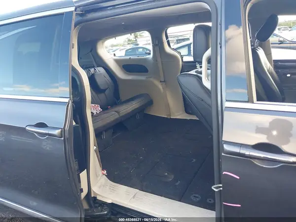 2C4RC1EG9KR549683 2019 CHRYSLER PACIFICA - Image 8