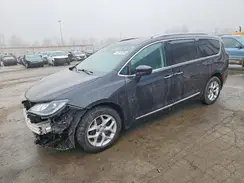 2C4RC1EG9KR569335 2019 CHRYSLER PACIFICA