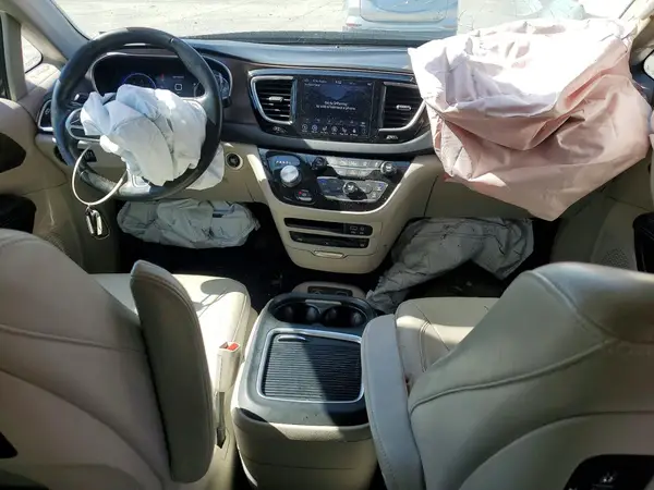 2C4RC1EG9KR577404 2019 CHRYSLER PACIFICA - Image 8