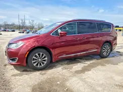 2C4RC1EG9KR746613 2019 CHRYSLER PACIFICA