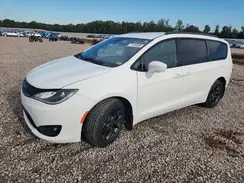 2C4RC1EG9LR102031 2020 CHRYSLER PACIFICA