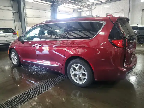 2C4RC1EGXHR511422 2017 CHRYSLER PACIFICA - Image 2