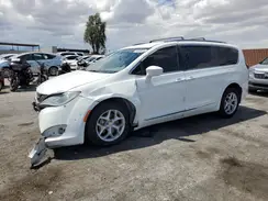 2C4RC1EGXHR518841 2017 CHRYSLER PACIFICA