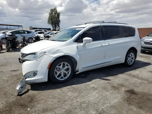 2C4RC1EGXHR518841 2017 CHRYSLER PACIFICA - Image 1