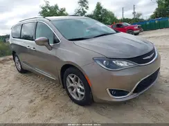 2C4RC1EGXHR537275 2017 CHRYSLER PACIFICA