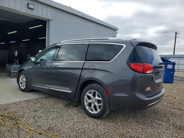 2C4RC1EGXHR538619 2017 CHRYSLER PACIFICA - Image 2