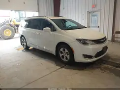2C4RC1EGXHR543092 2017 CHRYSLER PACIFICA