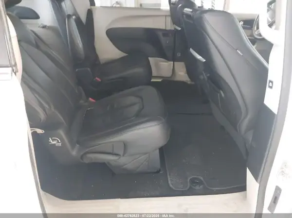2C4RC1EGXHR543092 2017 CHRYSLER PACIFICA - Image 8