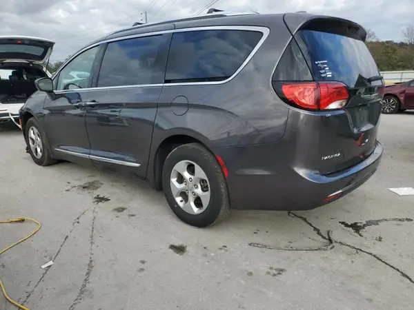 2C4RC1EGXHR543142 2017 CHRYSLER PACIFICA - Image 2