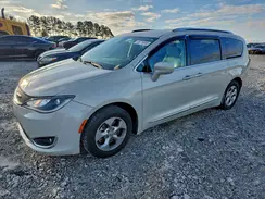 2C4RC1EGXHR560006 2017 CHRYSLER PACIFICA