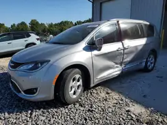 2C4RC1EGXHR570230 2017 CHRYSLER PACIFICA