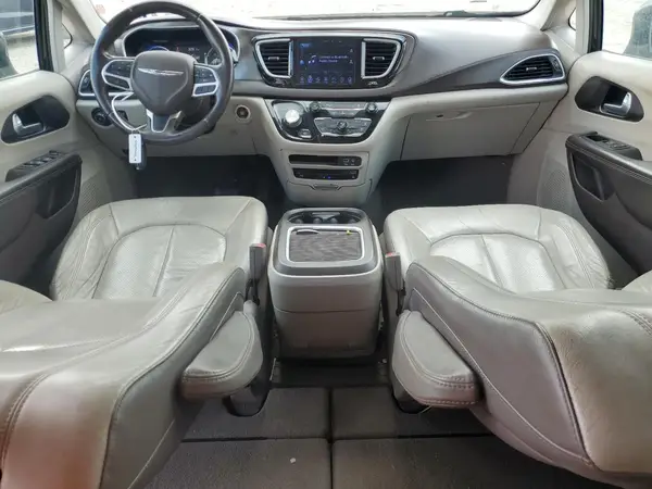 2C4RC1EGXHR571281 2017 CHRYSLER PACIFICA - Image 8