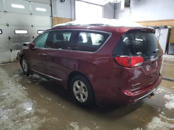 2C4RC1EGXHR585262 2017 CHRYSLER PACIFICA - Image 2