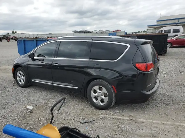 2C4RC1EGXHR614663 2017 CHRYSLER PACIFICA - Image 2