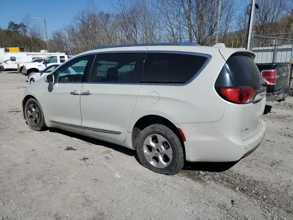 2C4RC1EGXHR622276 2017 CHRYSLER PACIFICA - Image 2