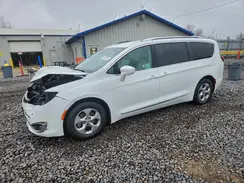 2C4RC1EGXHR627980 2017 CHRYSLER PACIFICA