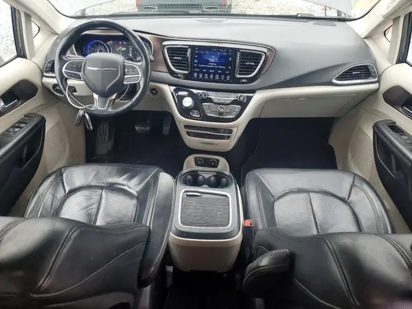 2C4RC1EGXHR656055 2017 CHRYSLER PACIFICA - Image 8
