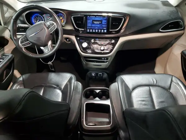 2C4RC1EGXHR656315 2017 CHRYSLER PACIFICA - Image 8