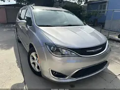 2C4RC1EGXHR660719 2017 CHRYSLER PACIFICA