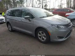 2C4RC1EGXHR703830 2017 CHRYSLER PACIFICA