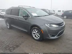 2C4RC1EGXHR736052 2017 CHRYSLER PACIFICA