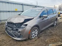 2C4RC1EGXHR743700 2017 CHRYSLER PACIFICA