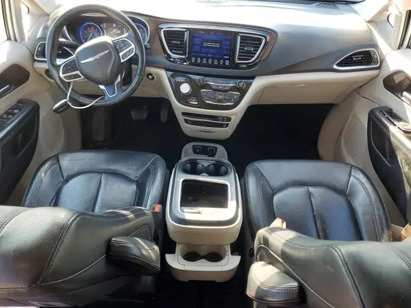 2C4RC1EGXHR759668 2017 CHRYSLER PACIFICA - Image 8