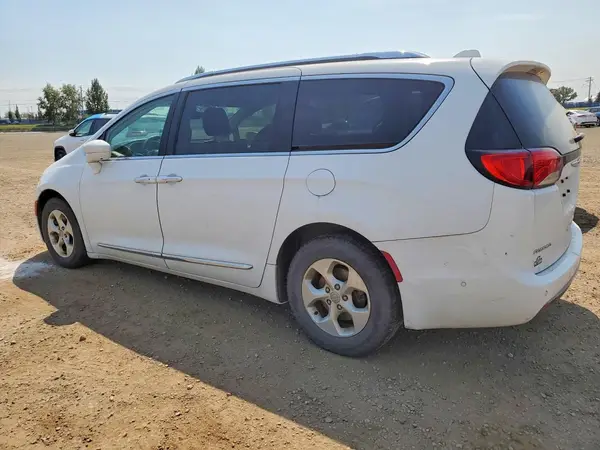 2C4RC1EGXHR810859 2017 CHRYSLER PACIFICA - Image 2