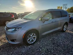 2C4RC1EGXHR841304 2017 CHRYSLER PACIFICA