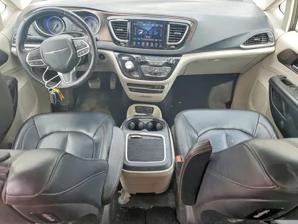 2C4RC1EGXJR101046 2018 CHRYSLER PACIFICA - Image 8