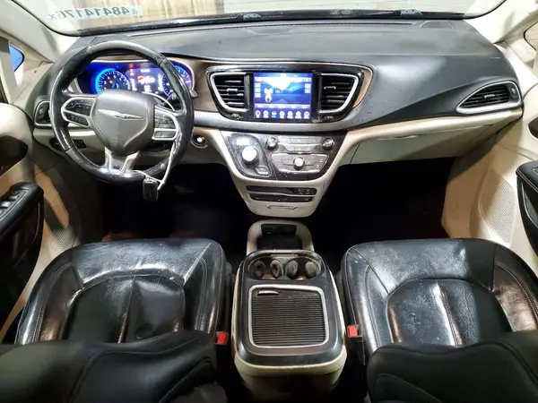 2C4RC1EGXJR132538 2018 CHRYSLER PACIFICA - Image 4