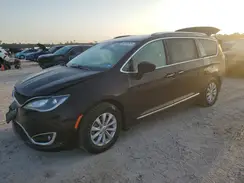 2C4RC1EGXJR132541 2018 CHRYSLER PACIFICA