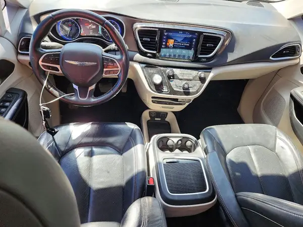 2C4RC1EGXJR149906 2018 CHRYSLER PACIFICA - Image 8