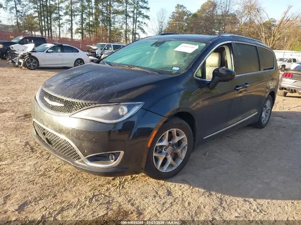 2C4RC1EGXJR154555 2018 CHRYSLER PACIFICA - Image 2