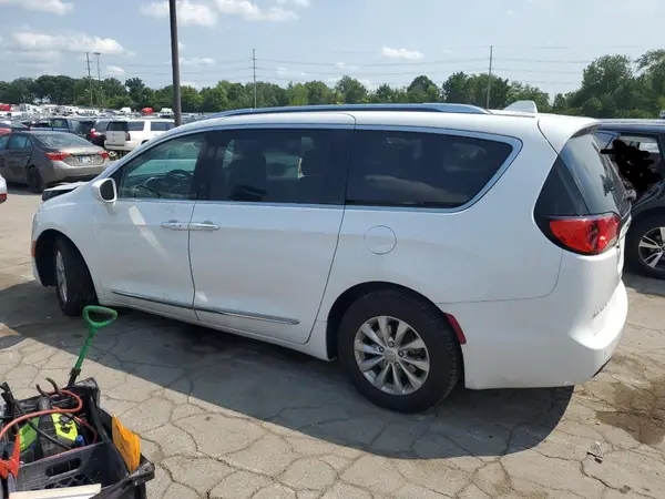 2C4RC1EGXJR157116 2018 CHRYSLER PACIFICA - Image 2