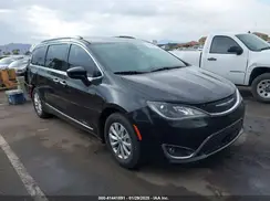 2C4RC1EGXJR166995 2018 CHRYSLER PACIFICA
