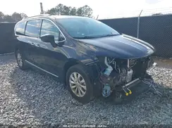 2C4RC1EGXJR197549 2018 CHRYSLER PACIFICA