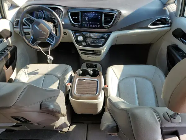 2C4RC1EGXJR234552 2018 CHRYSLER PACIFICA - Image 8