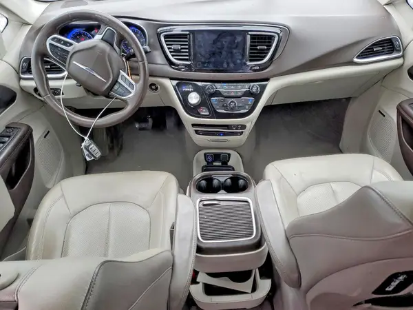 2C4RC1EGXJR317530 2018 CHRYSLER PACIFICA - Image 8