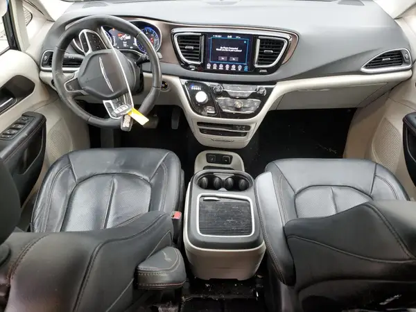 2C4RC1EGXJR321755 2018 CHRYSLER PACIFICA - Image 8