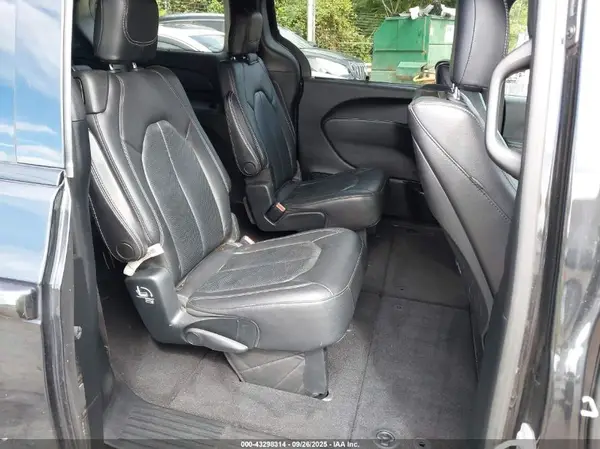 2C4RC1EGXJR338071 2018 CHRYSLER PACIFICA - Image 8