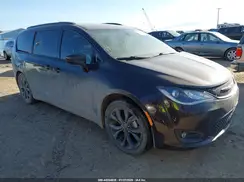 2C4RC1EGXJR365352 2018 CHRYSLER PACIFICA