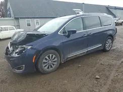 2C4RC1EGXKR605257 2019 CHRYSLER PACIFICA